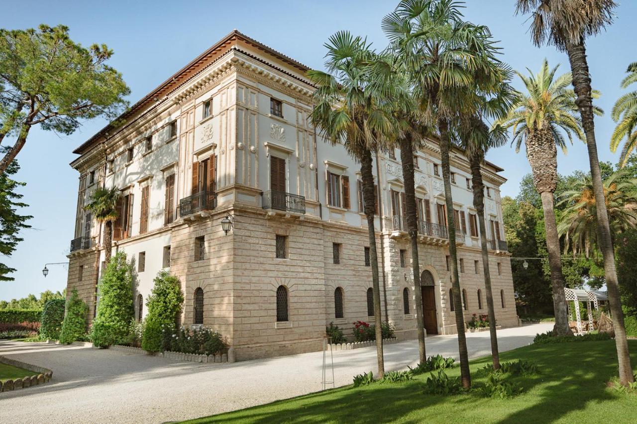 Villa Corallo Sant'Omero Exterior photo