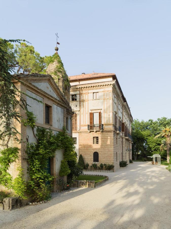 Villa Corallo Sant'Omero Exterior photo